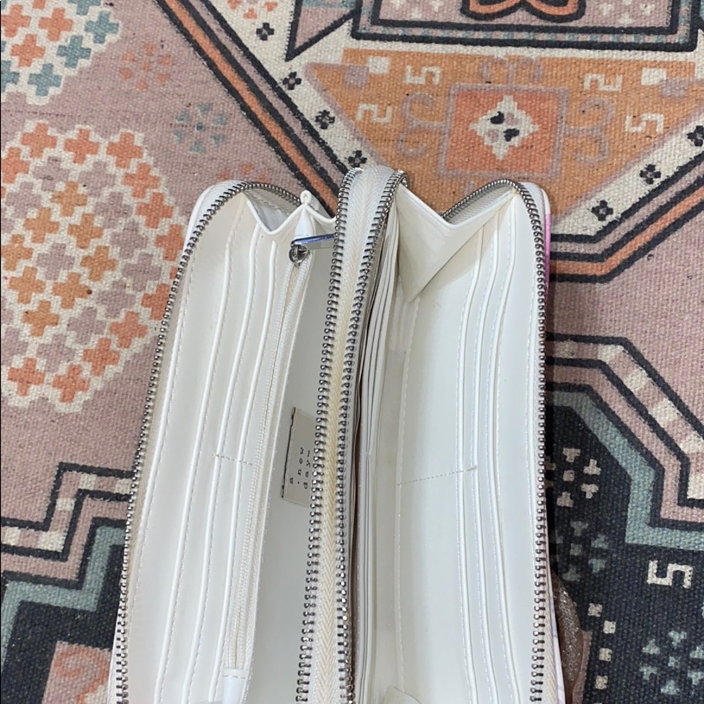Wallet - Picture 2 of 2